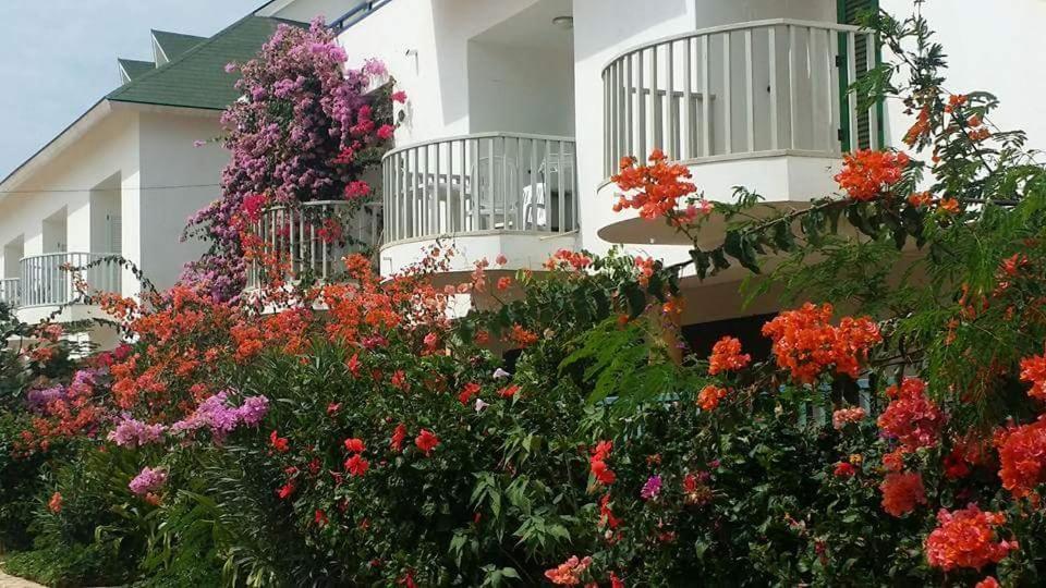 Leme Bedje Cl Apartment Santa Maria Bagian luar foto